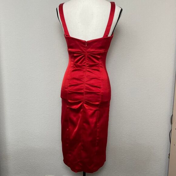 Cache Red Satin Sleeveless Bodycon Stretch Midi Party Dress Ruched Detail Size 6 - Picture 2 of 6